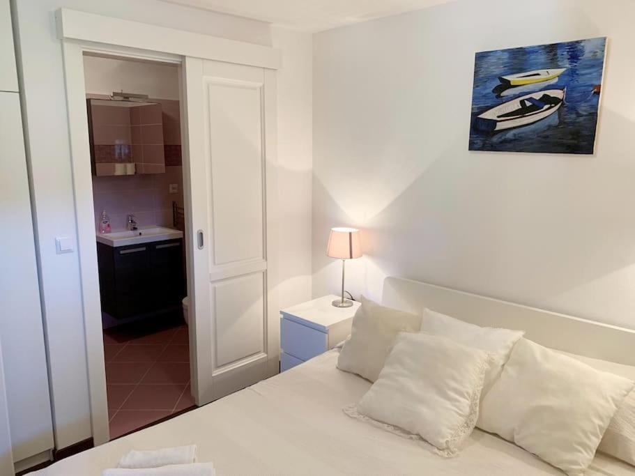 נזרין Holiday Apartment מראה חיצוני תמונה