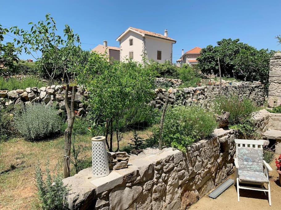 נזרין Holiday Apartment מראה חיצוני תמונה