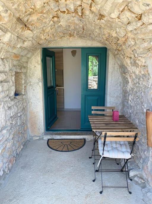 נזרין Holiday Apartment מראה חיצוני תמונה